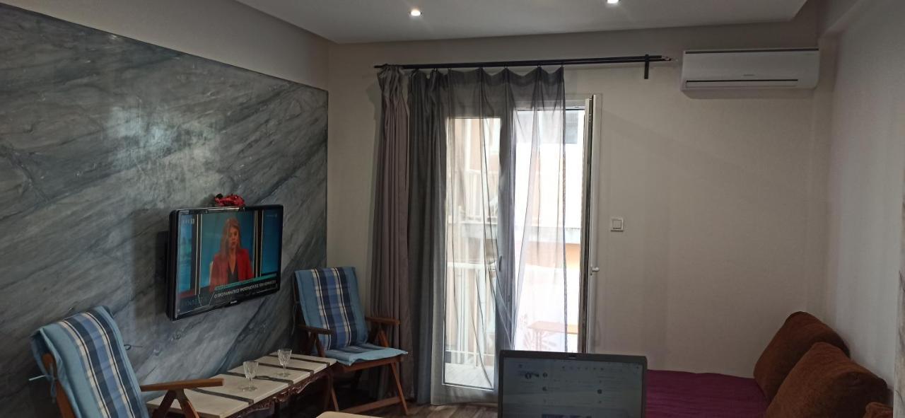 Apartment Center Piraeus Location Kastella Passalimani Port Exterior photo