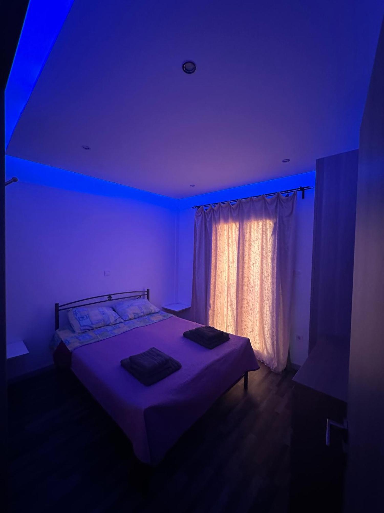Apartment Center Piraeus Location Kastella Passalimani Port Exterior photo